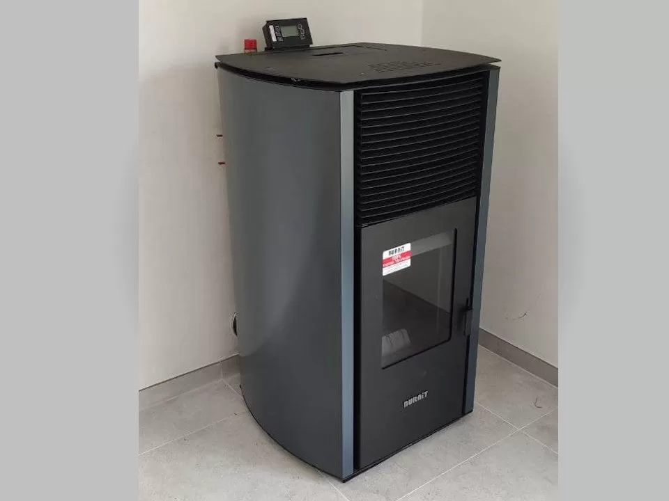 Pelletkachel CV Advant BURNiT 13 kW Antraciet. Kopen. Levering: Brussel, België, Nederland. Huidige prijs in de catalogus. Verwarming op biomassa, Centrale Verwarming, Pelletkachel CV Pelletkachel CV Advant BURNiT 13 kW Antraciet. Kopen. Levering: Brussel, België, Nederland. Huidige prijs in de catalogus. Verwarming op biomassa, Centrale Verwarming, Pelletkachel CV